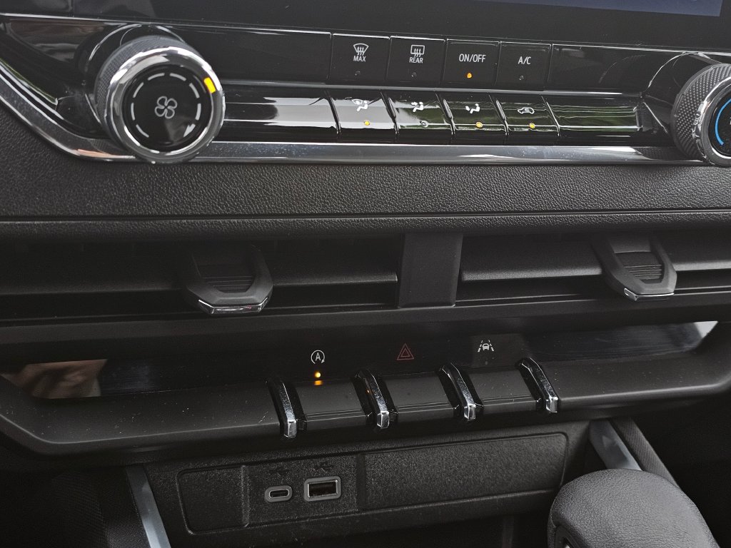 Chevrolet Colorado photo 33