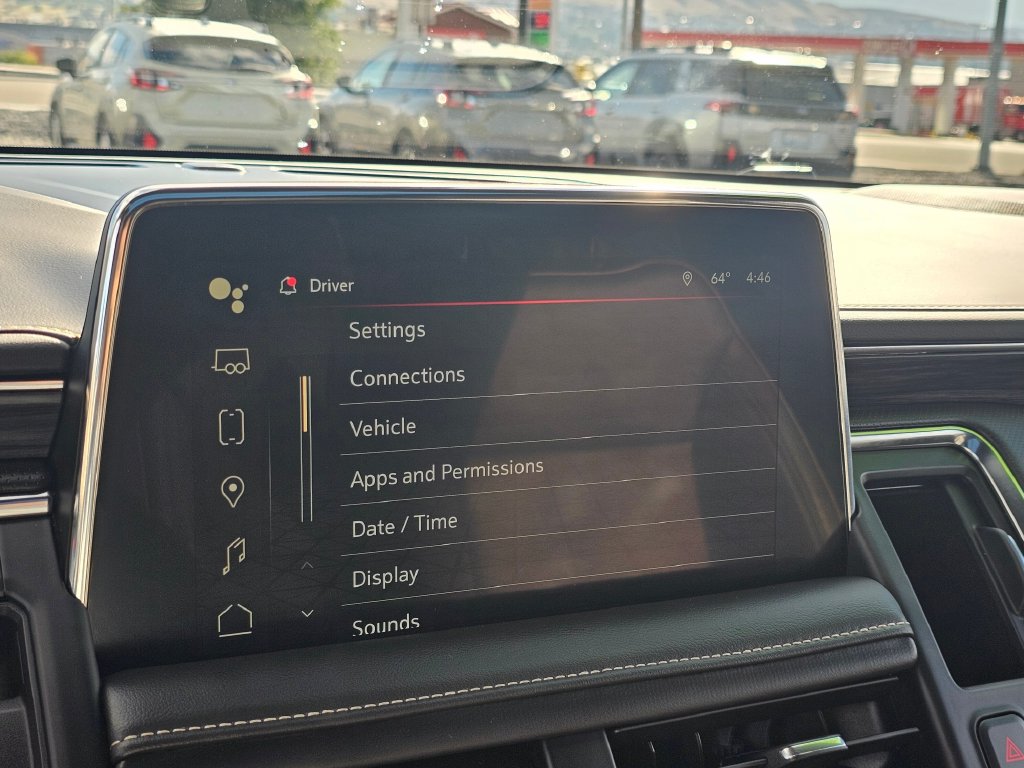 GMC Yukon XL photo 32