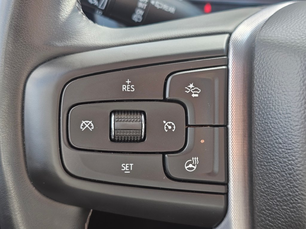 GMC Yukon XL photo 36
