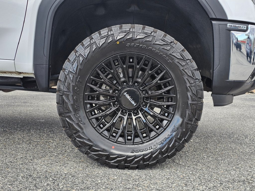 GMC Sierra photo 16
