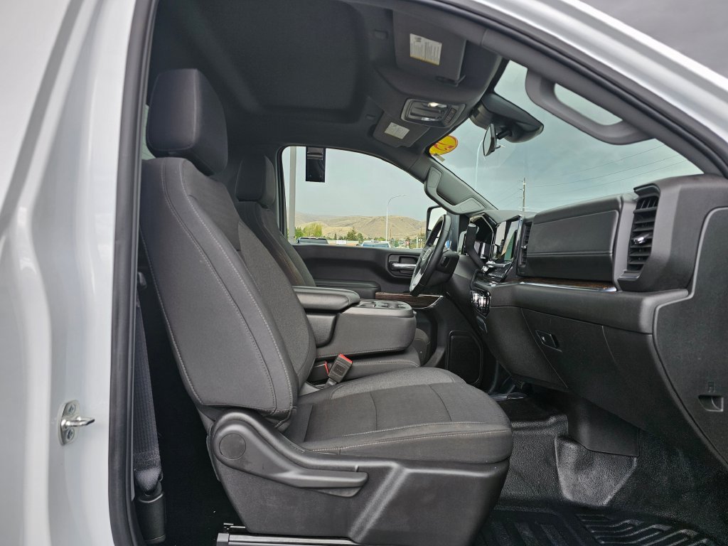 GMC Sierra photo 17