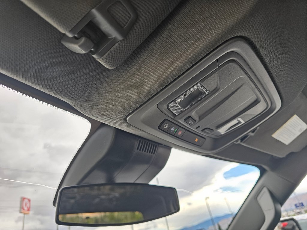GMC Sierra photo 25