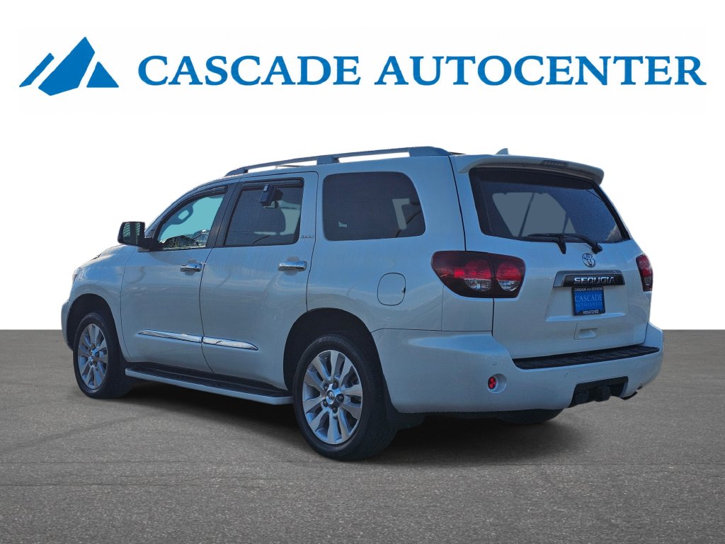 Toyota Sequoia photo 5