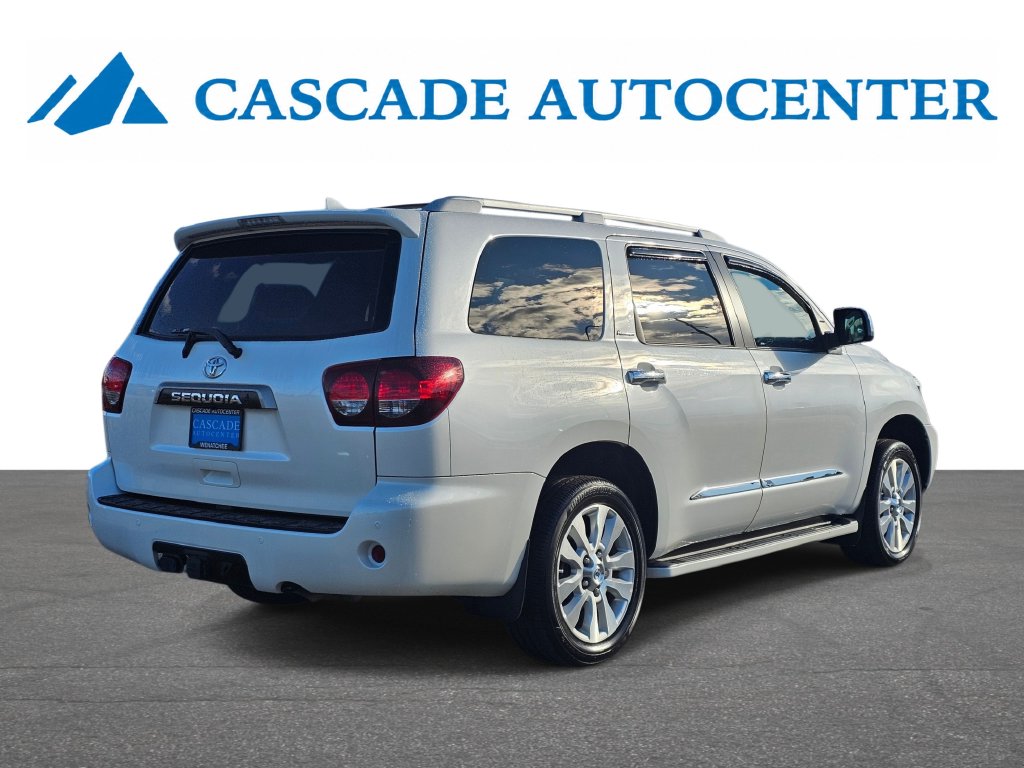 Toyota Sequoia photo 9