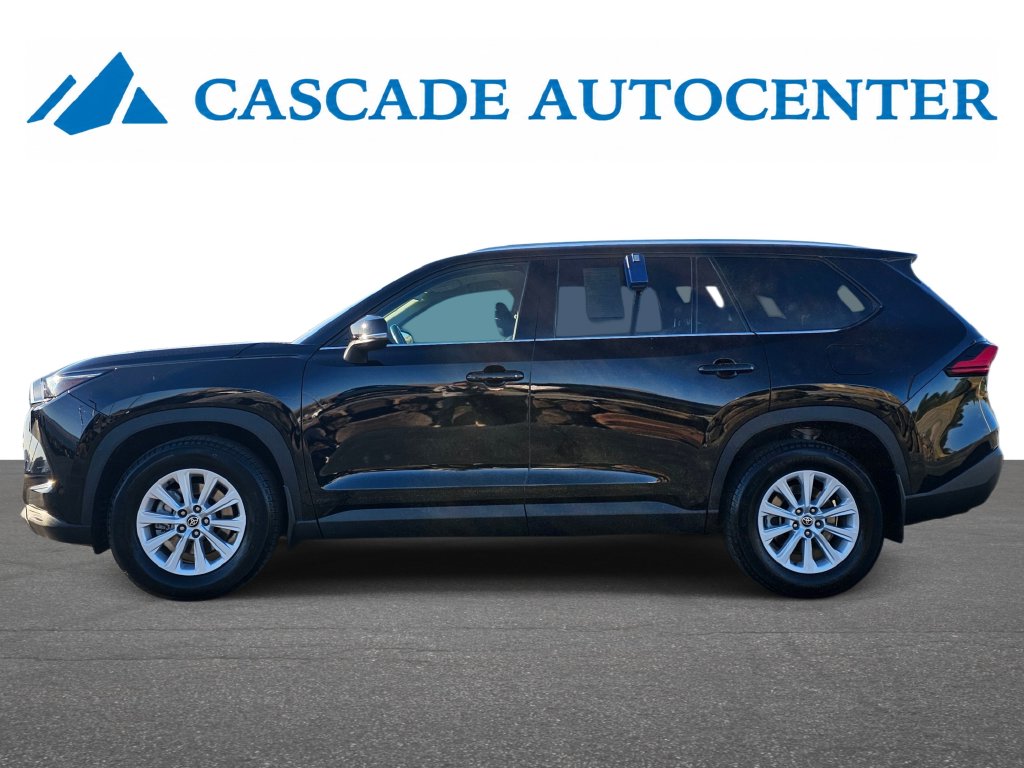 Toyota Grand Highlander photo 3