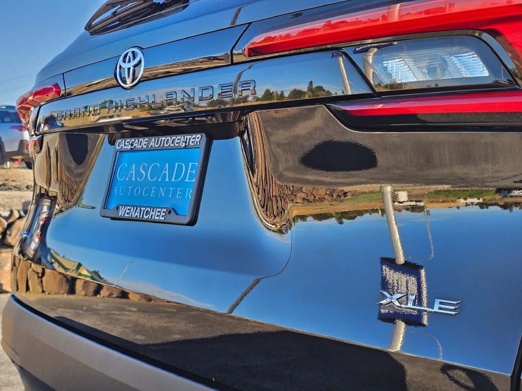 Toyota Grand Highlander photo 21