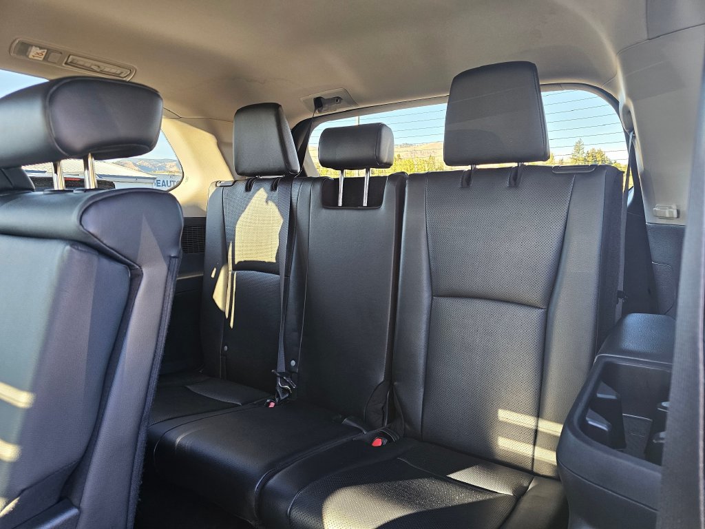 Toyota Grand Highlander photo 26