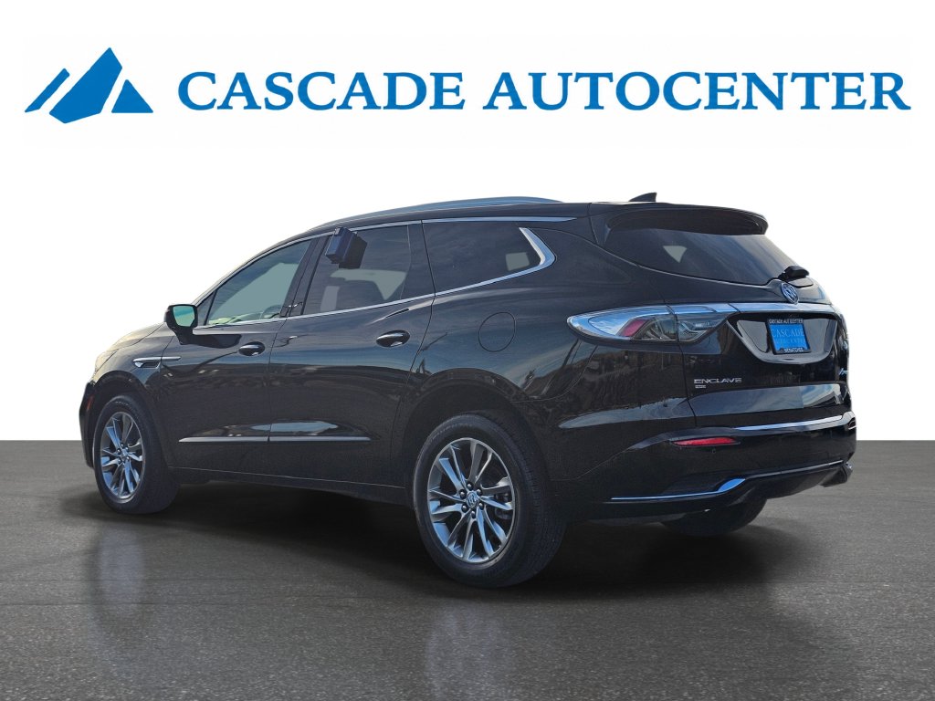 Buick Enclave photo 5