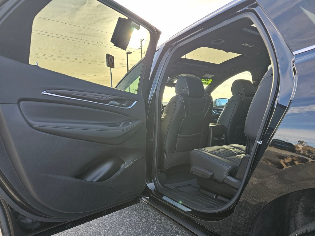 Buick Enclave photo 24