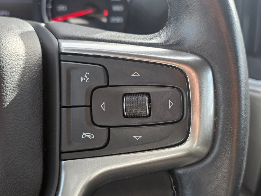Photo 37 of this Chevrolet Silverado 1500
