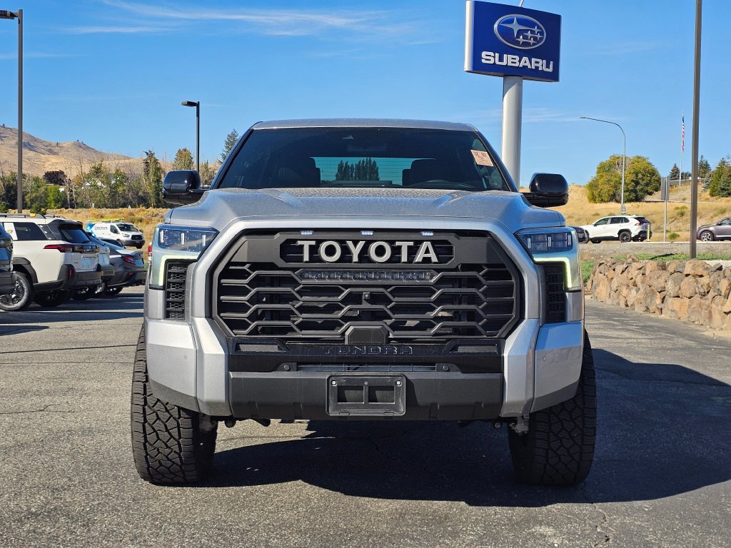Toyota Tundra photo 7