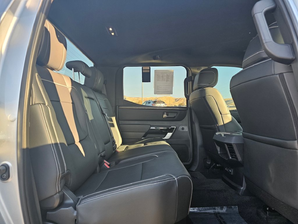 Photo 19 of this Toyota Tundra 4WD