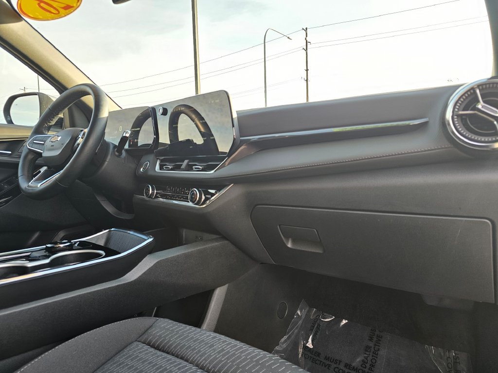 Chevrolet Equinox photo 18