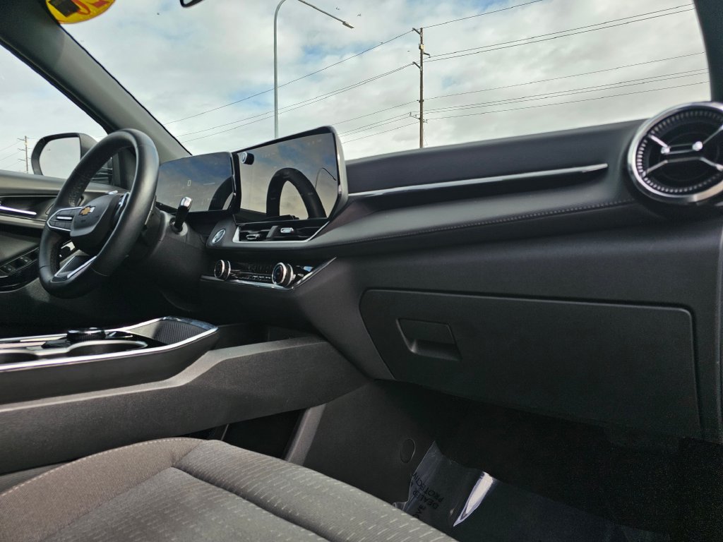 Chevrolet Equinox photo 18