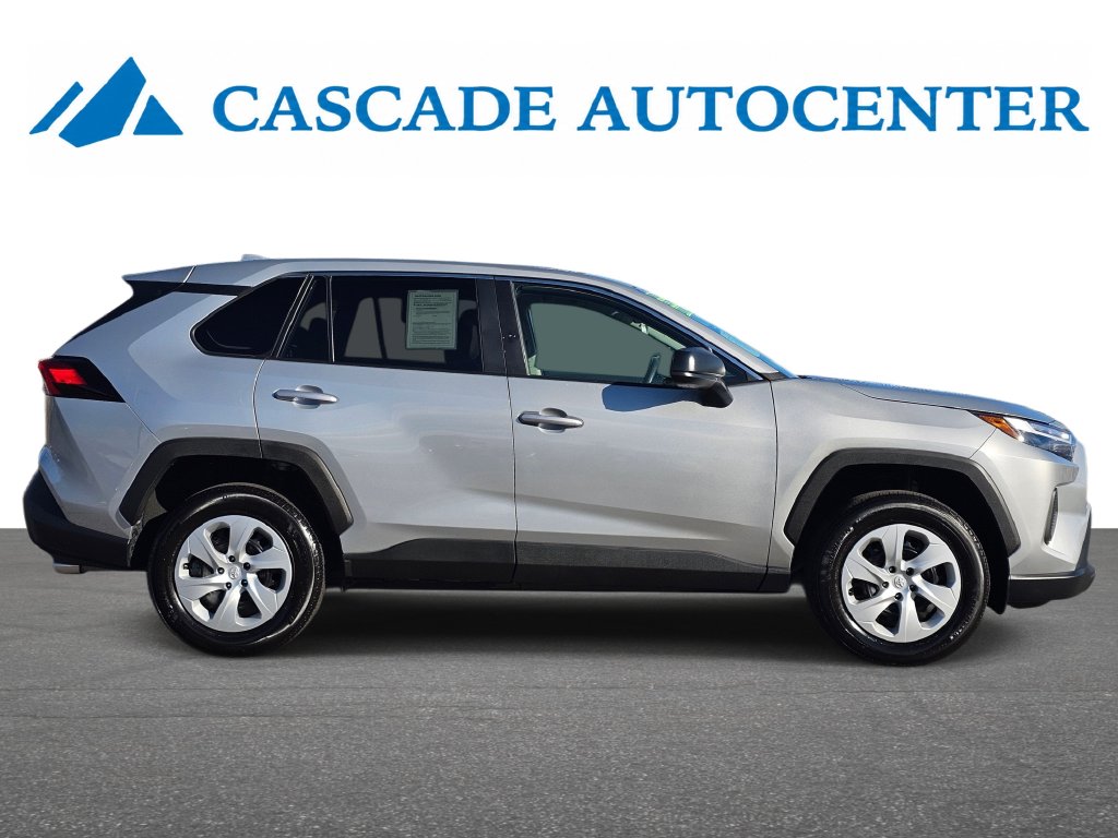 Toyota RAV4 photo 11
