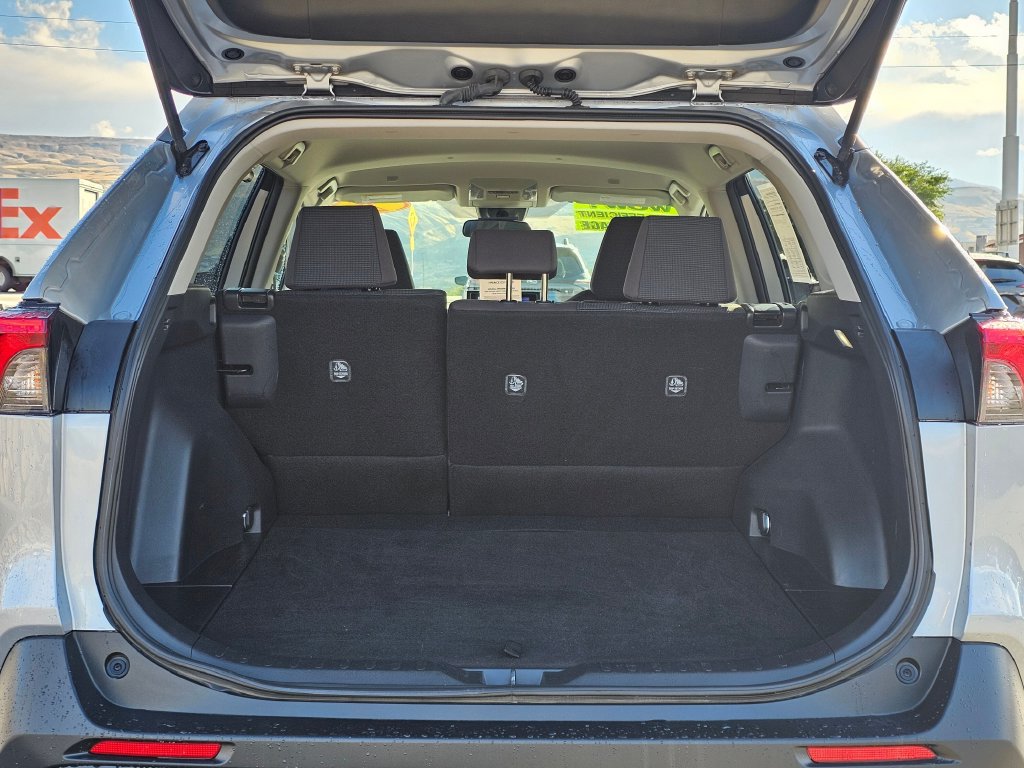 Toyota RAV4 photo 23