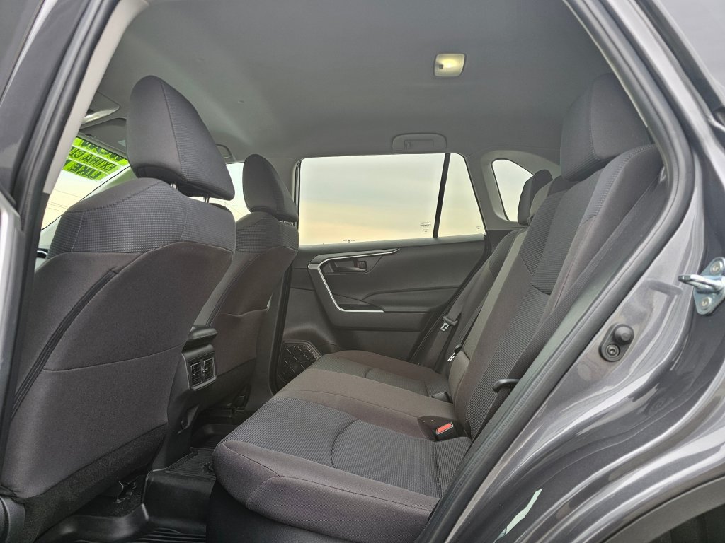 Toyota RAV4 photo 24