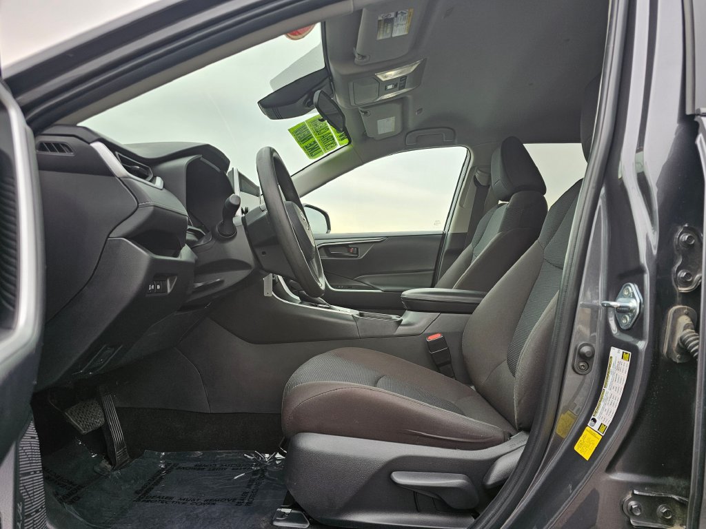 Toyota RAV4 photo 28