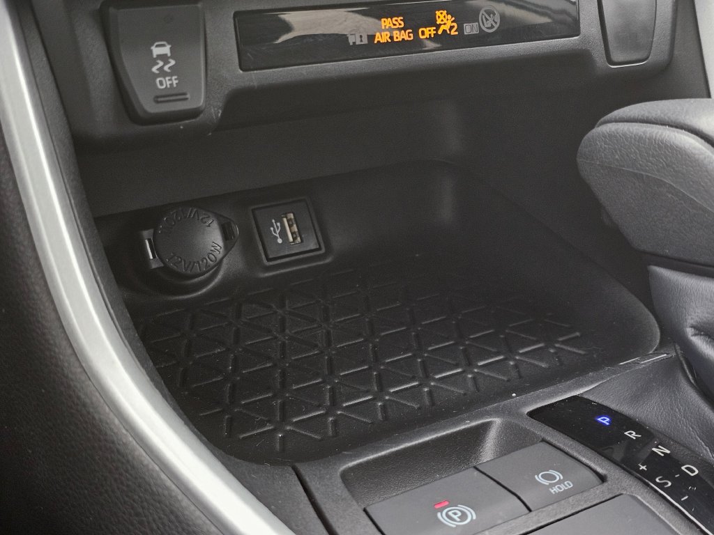 Toyota RAV4 photo 34