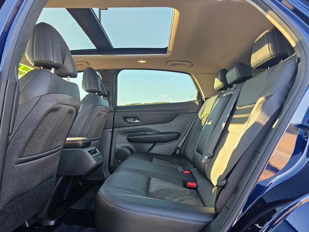 Nissan Ariya photo 25