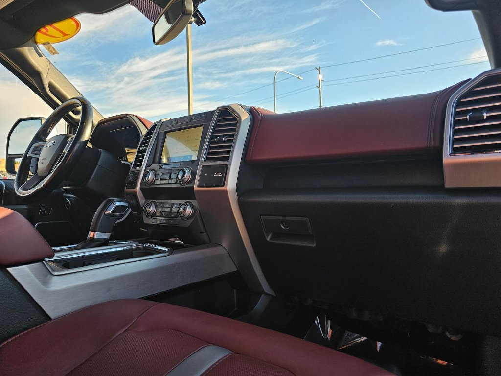 Ford F-150 photo 18