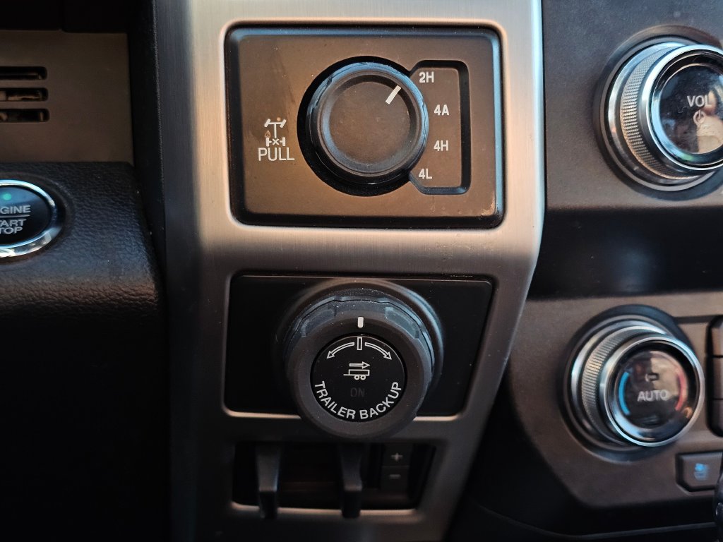 Ford F-150 photo 38