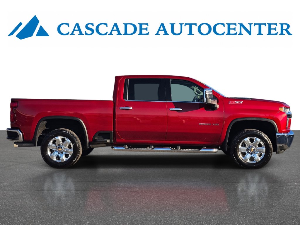 Photo 11 of this Chevrolet Silverado 2500HD