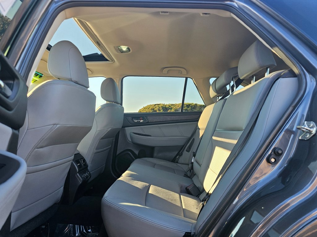 Subaru Outback photo 25