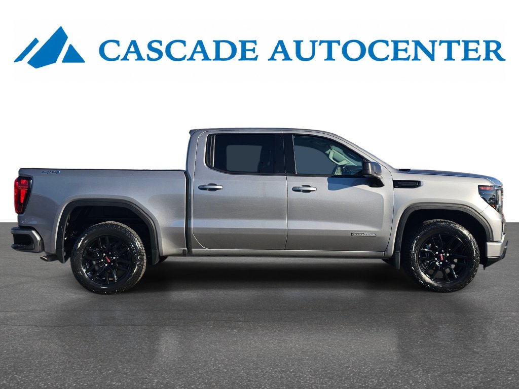 GMC Sierra photo 11