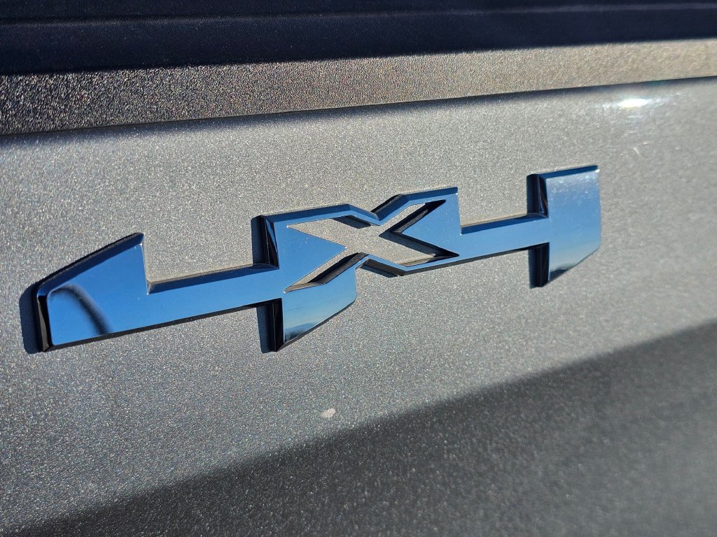 GMC Sierra photo 22