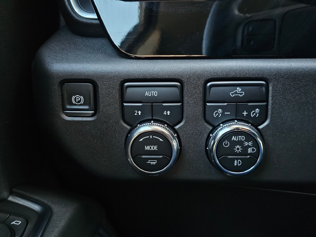 GMC Sierra photo 39