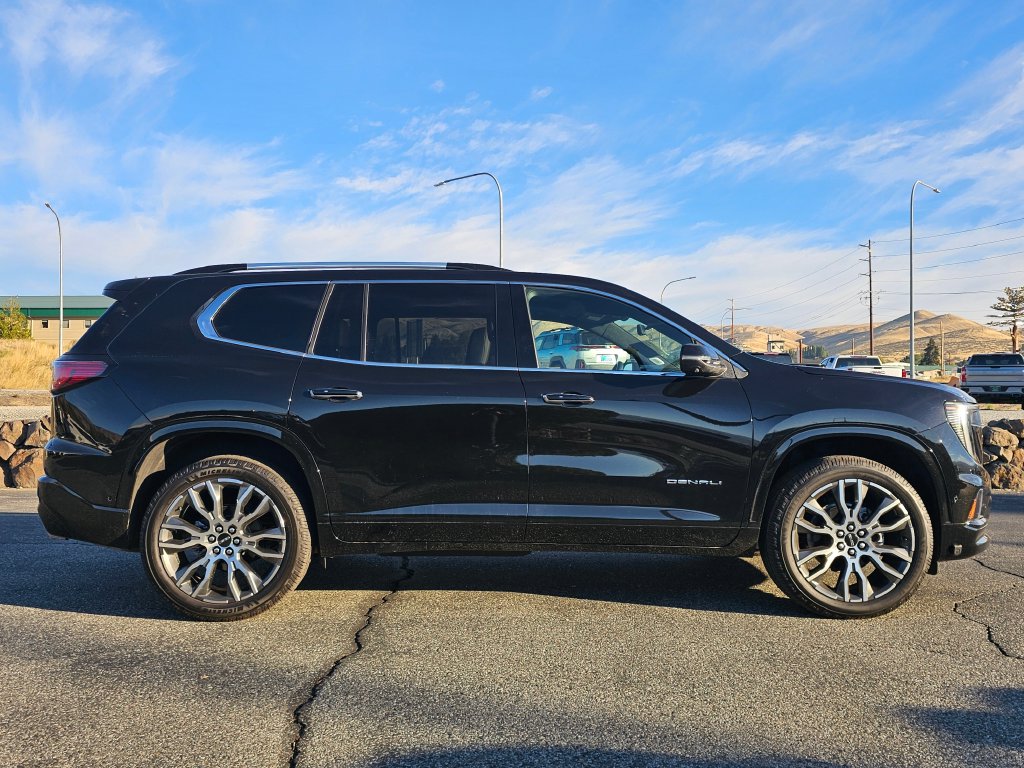 GMC Acadia photo 6