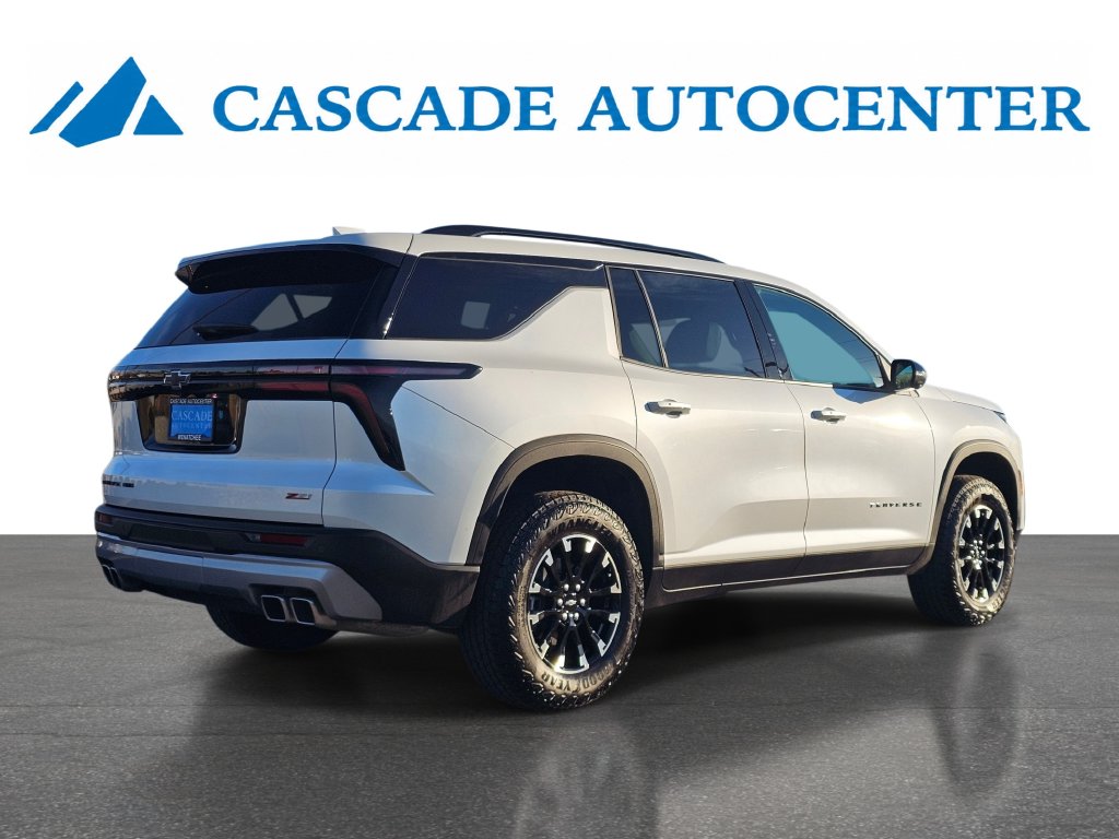 Photo 9 of this Chevrolet Traverse