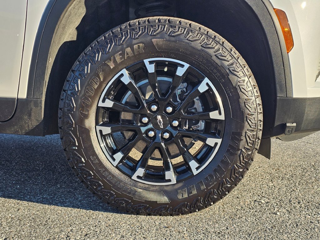 Photo 16 of this Chevrolet Traverse