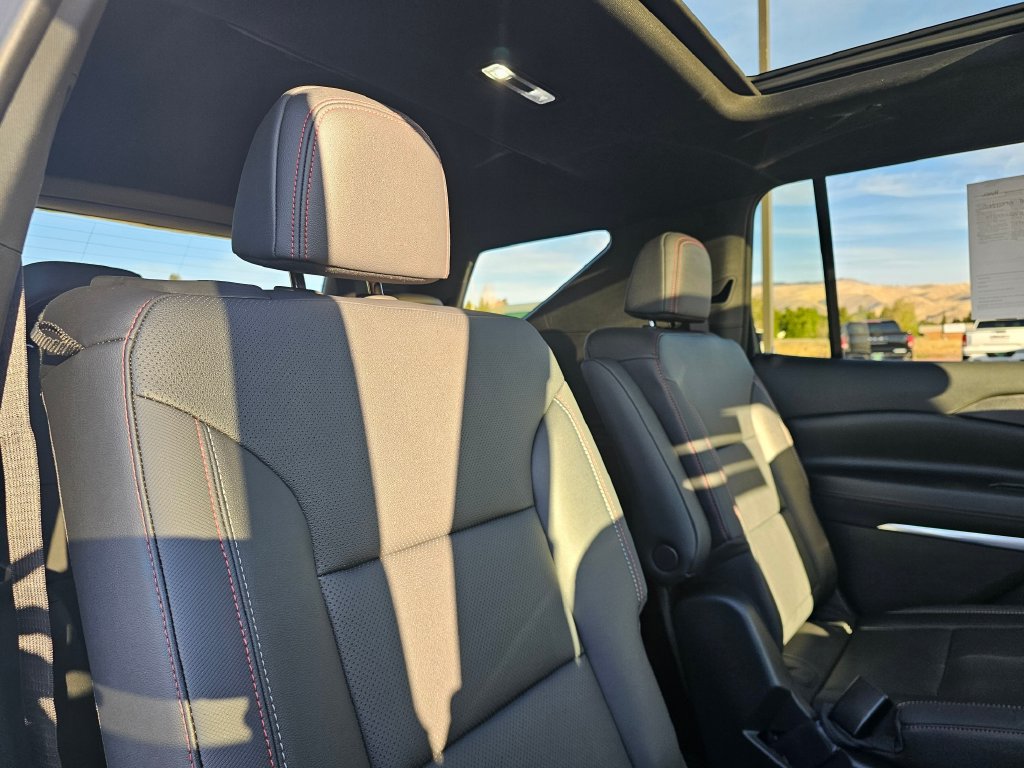 Photo 20 of this Chevrolet Traverse