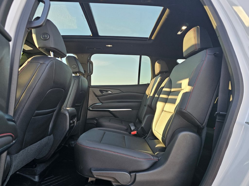 Photo 25 of this Chevrolet Traverse