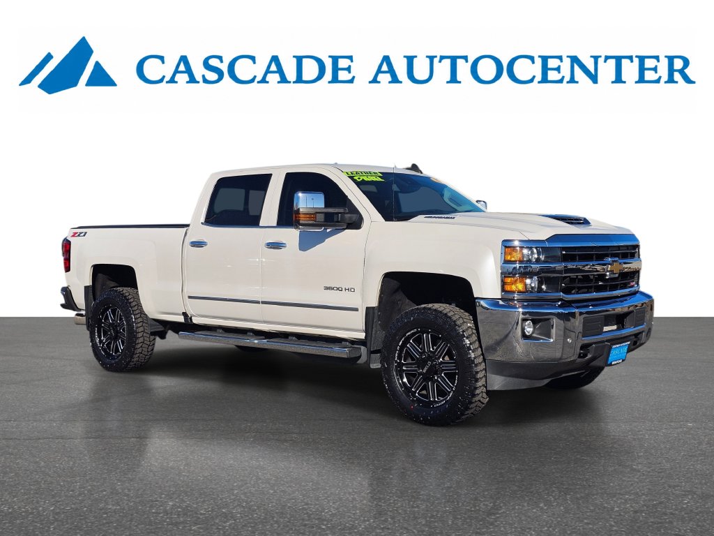Photo 13 of this Chevrolet Silverado 3500HD