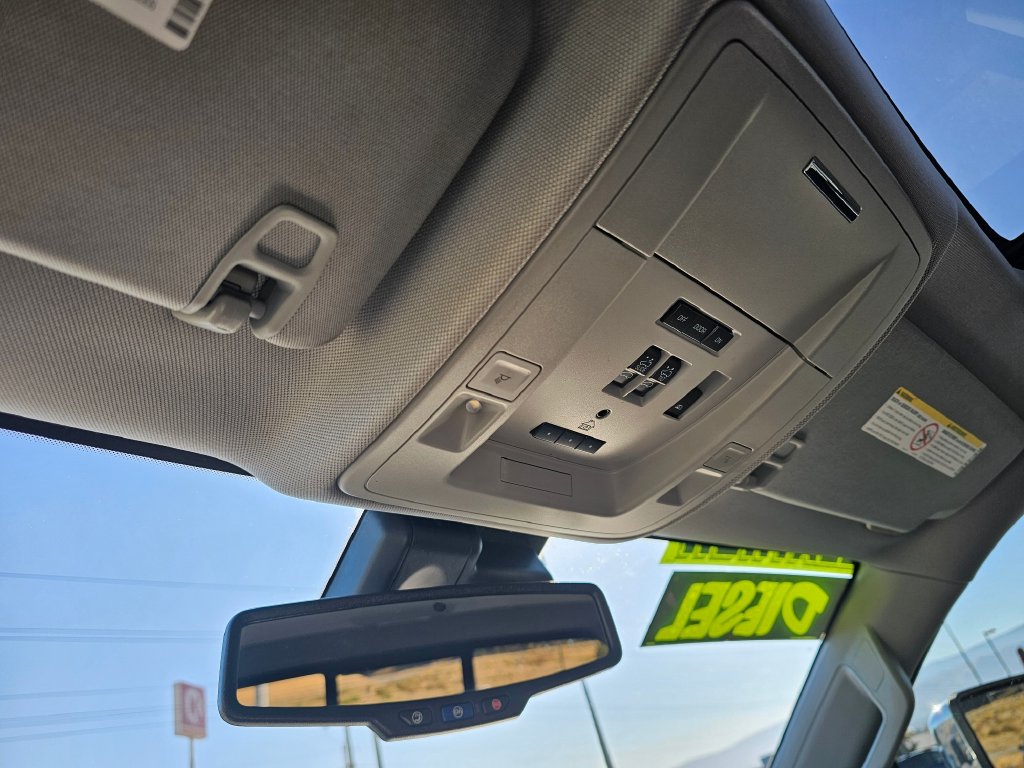 Photo 30 of this Chevrolet Silverado 3500HD