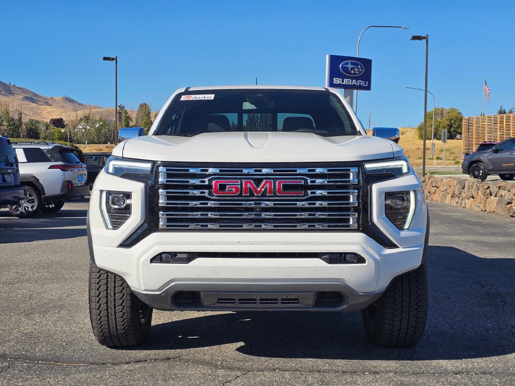 Photo 8 of this GMC Canyon