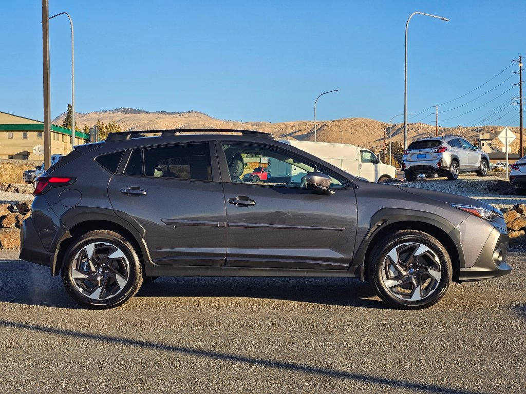 Photo 11 of this Subaru Crosstrek