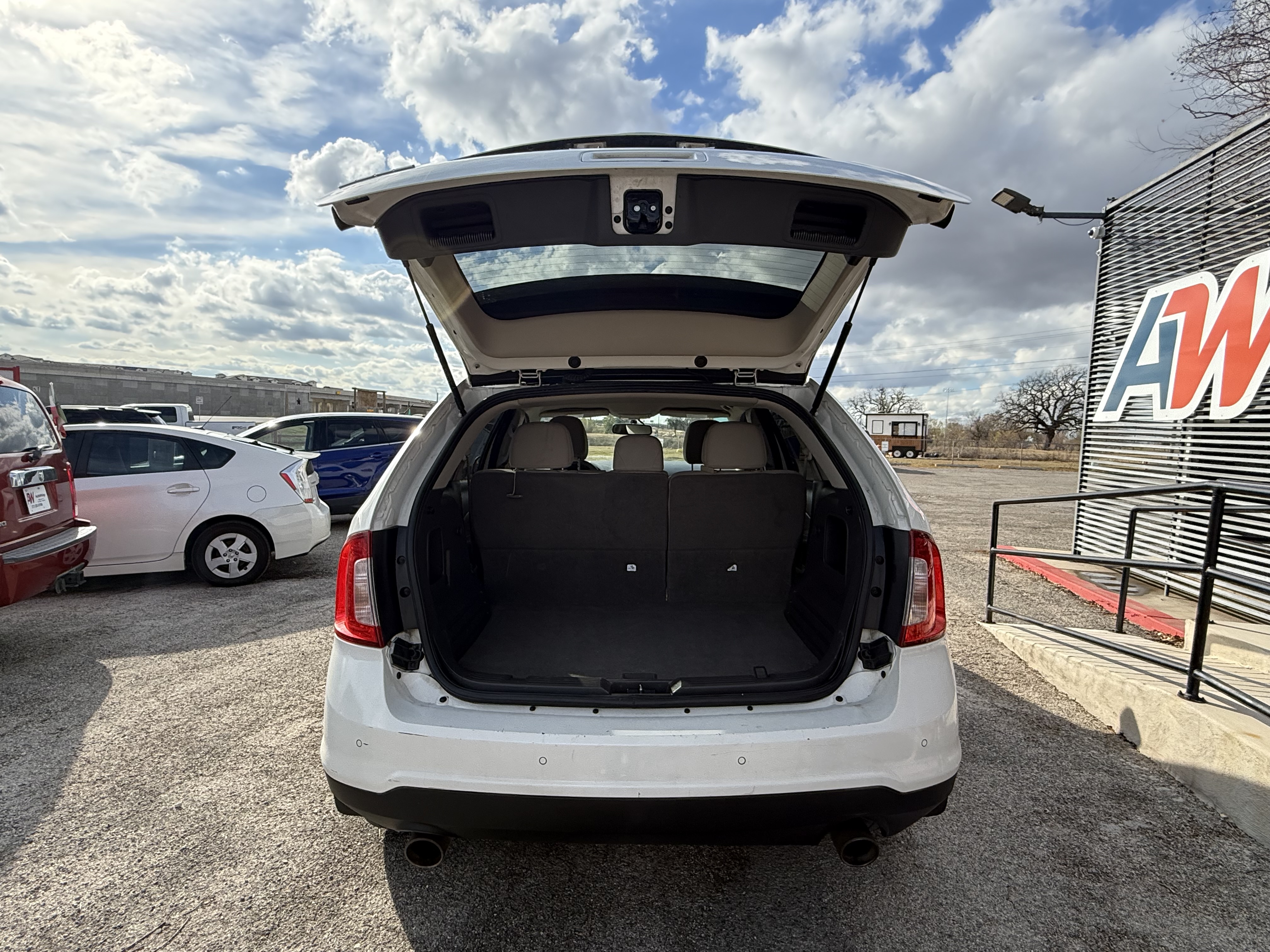 2013 Ford Edge SE - Photo 9