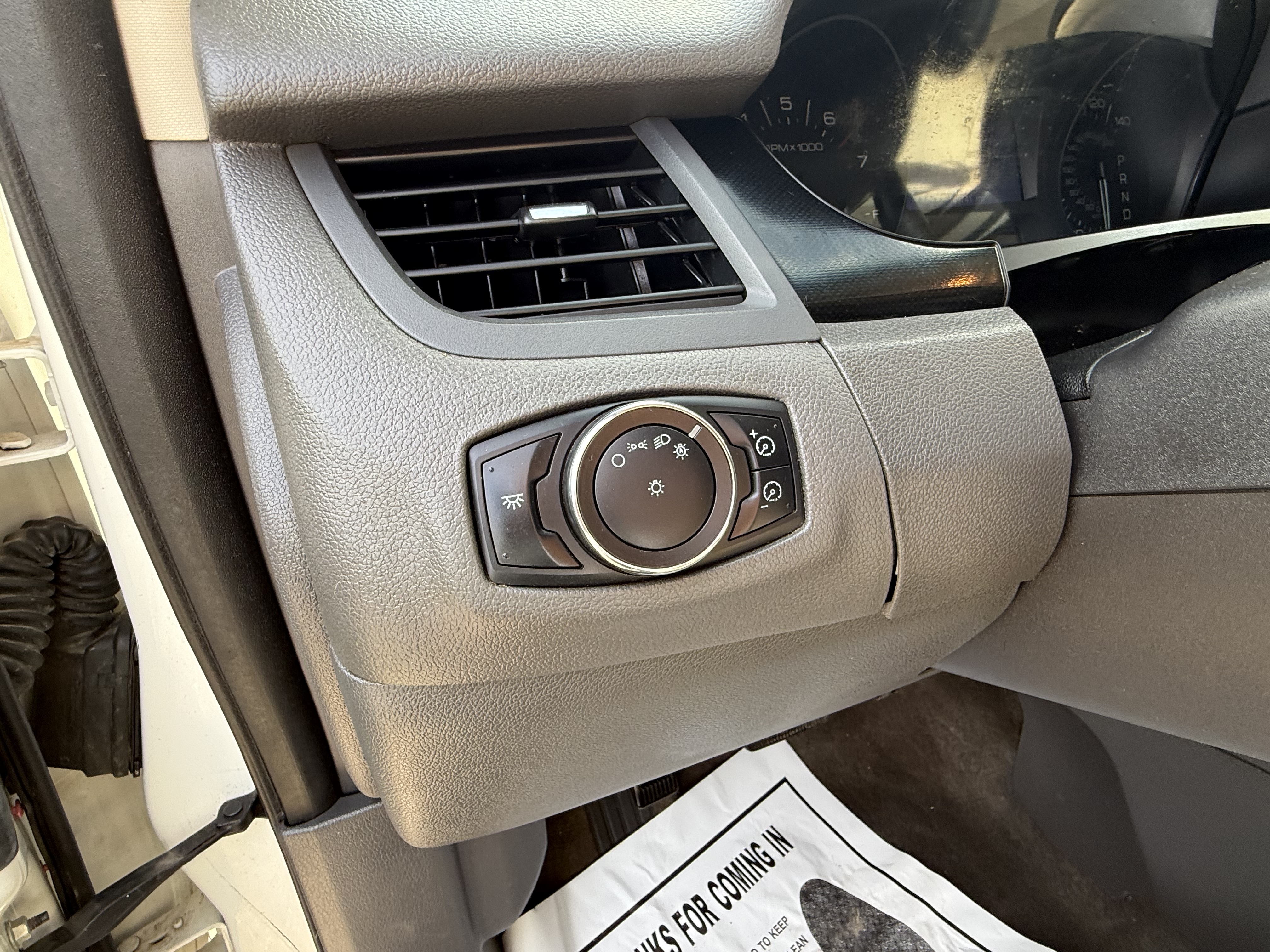 2013 Ford Edge SE - Photo 12