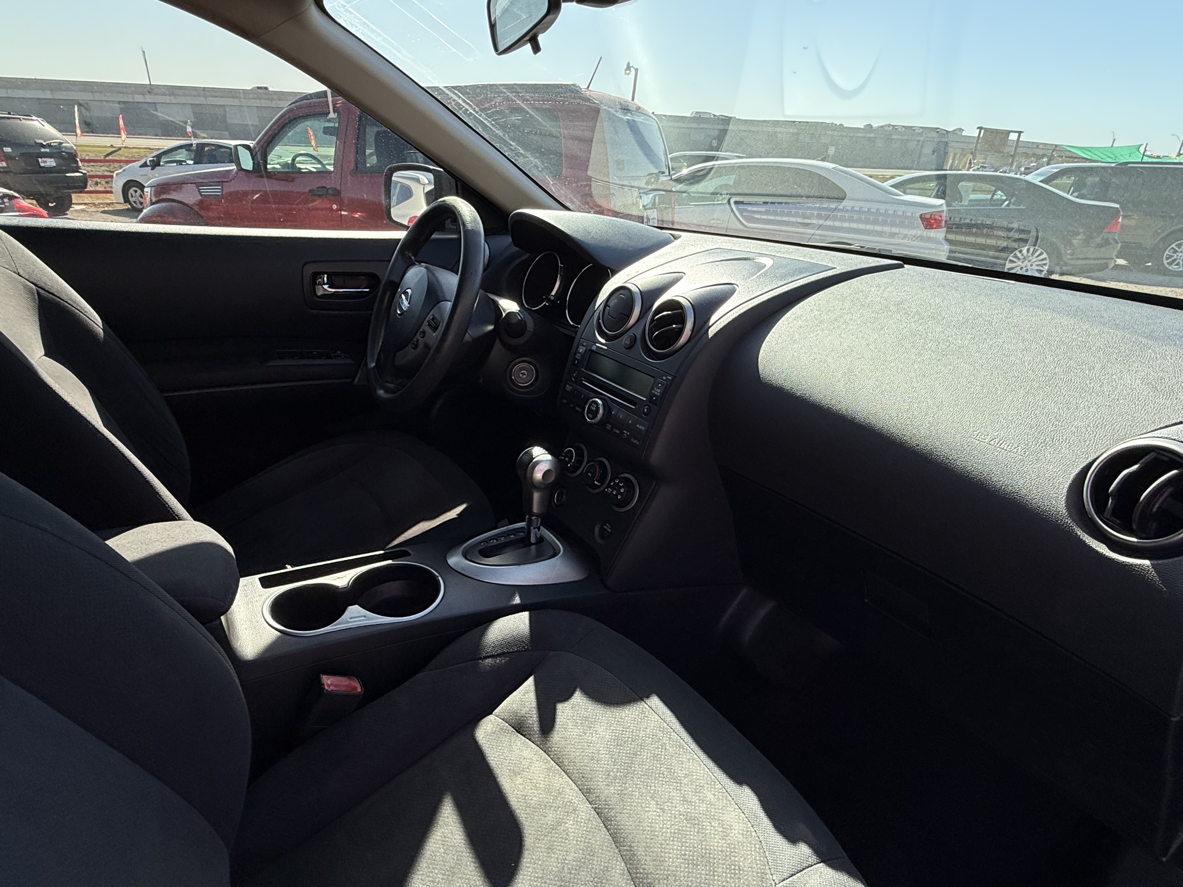 2009 Nissan Rogue S - Photo 5