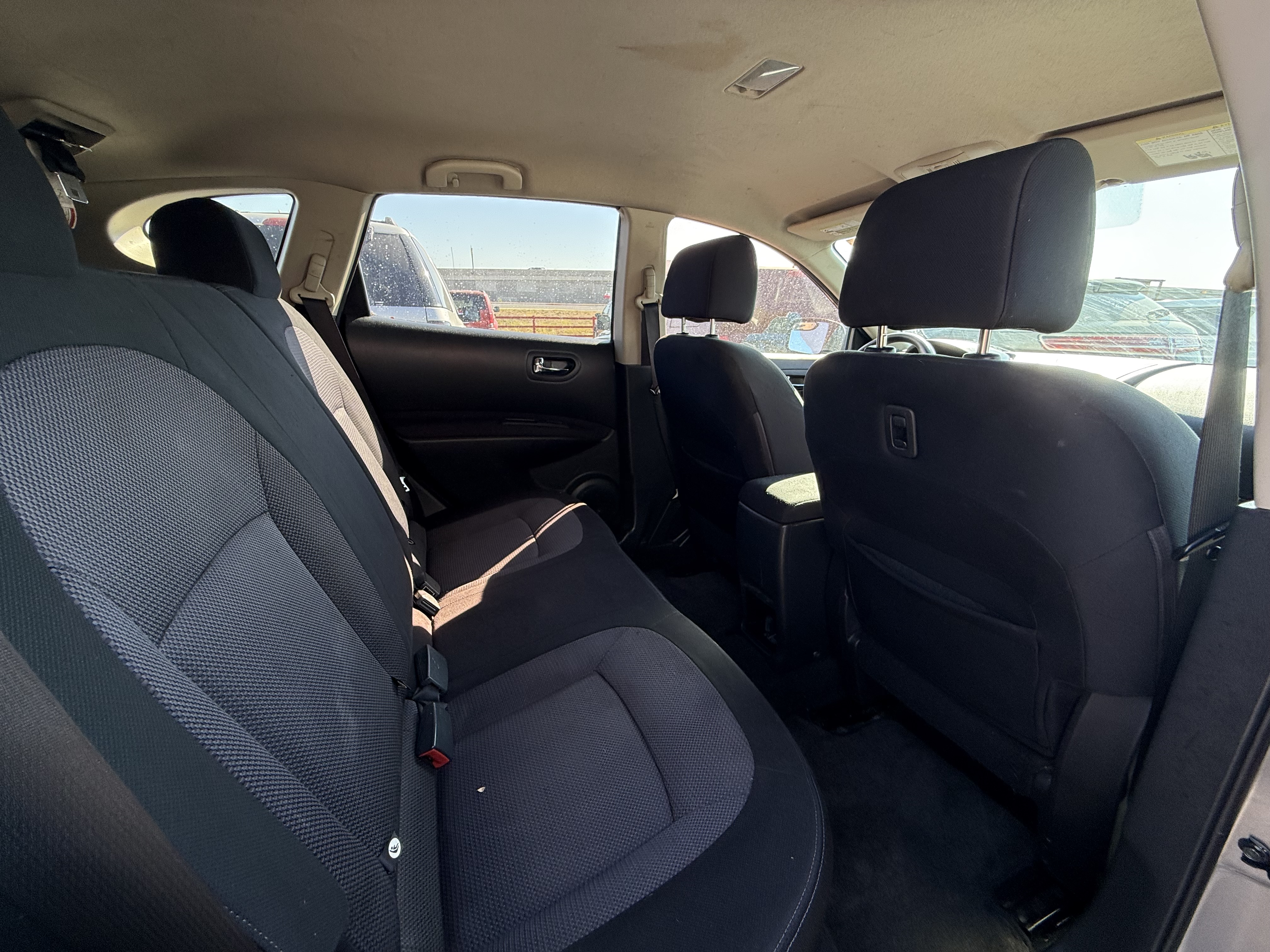2012 Nissan Rogue SV - Photo 7