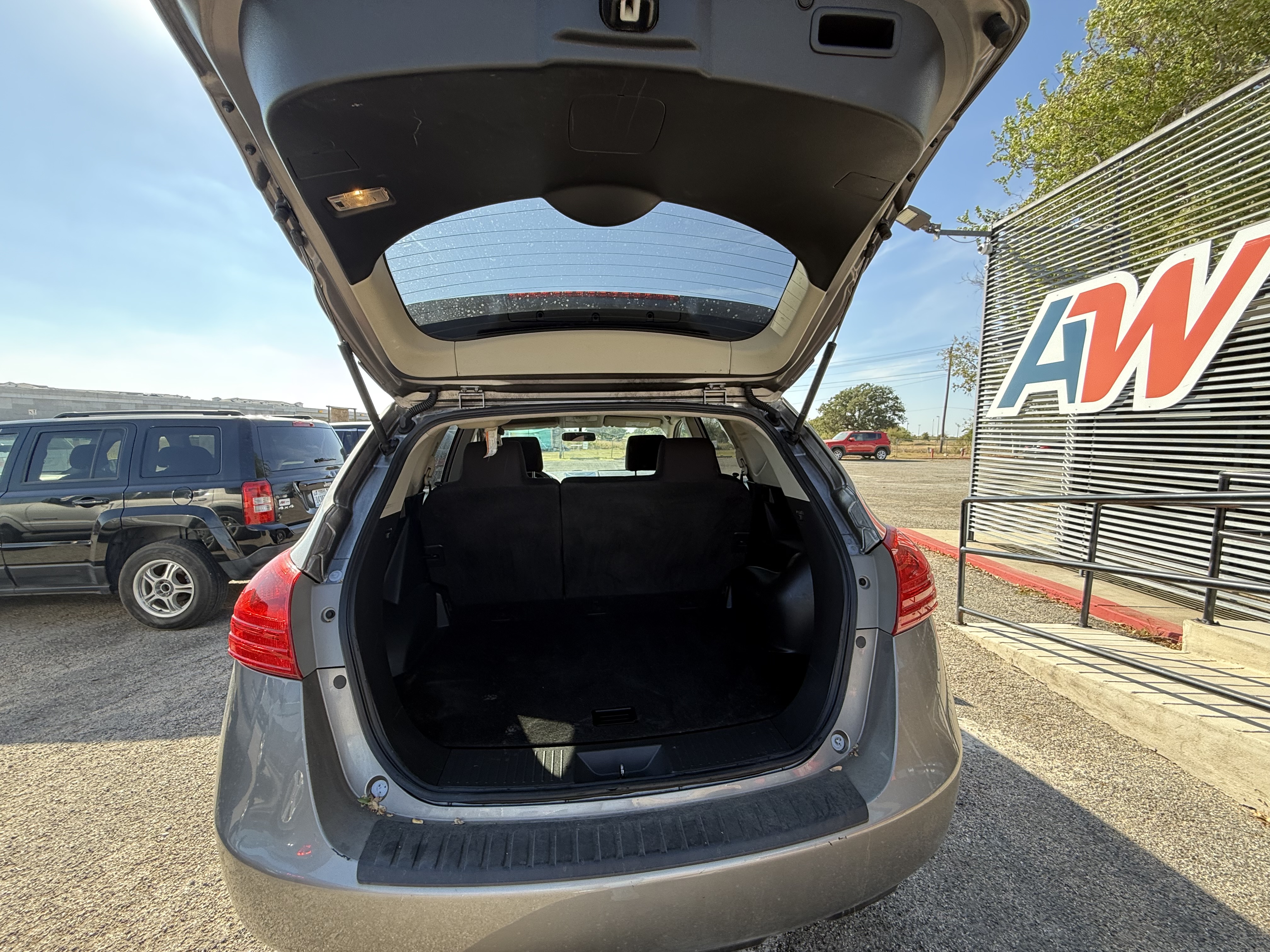 2012 Nissan Rogue SV - Photo 9