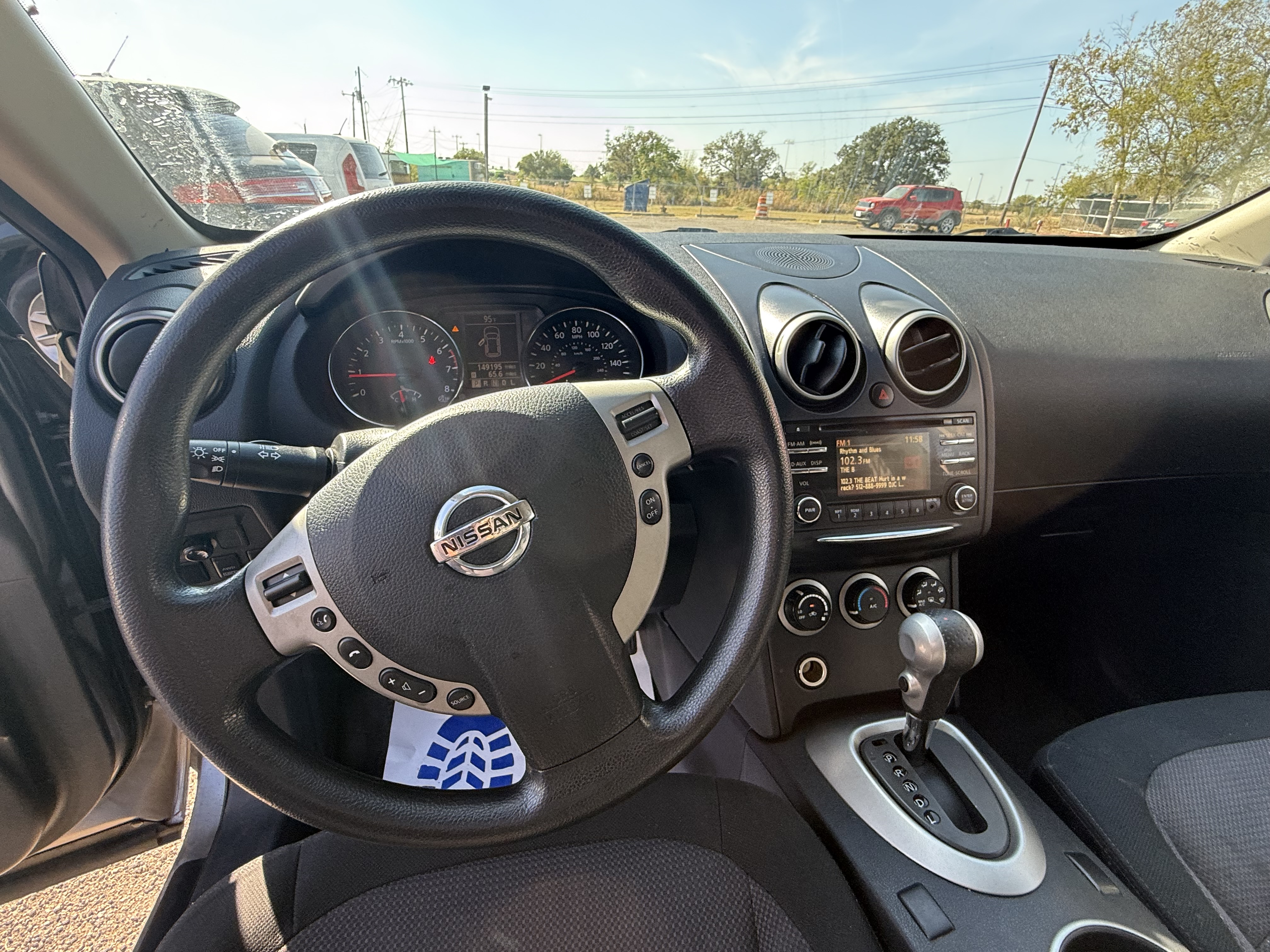 2012 Nissan Rogue SV - Photo 13