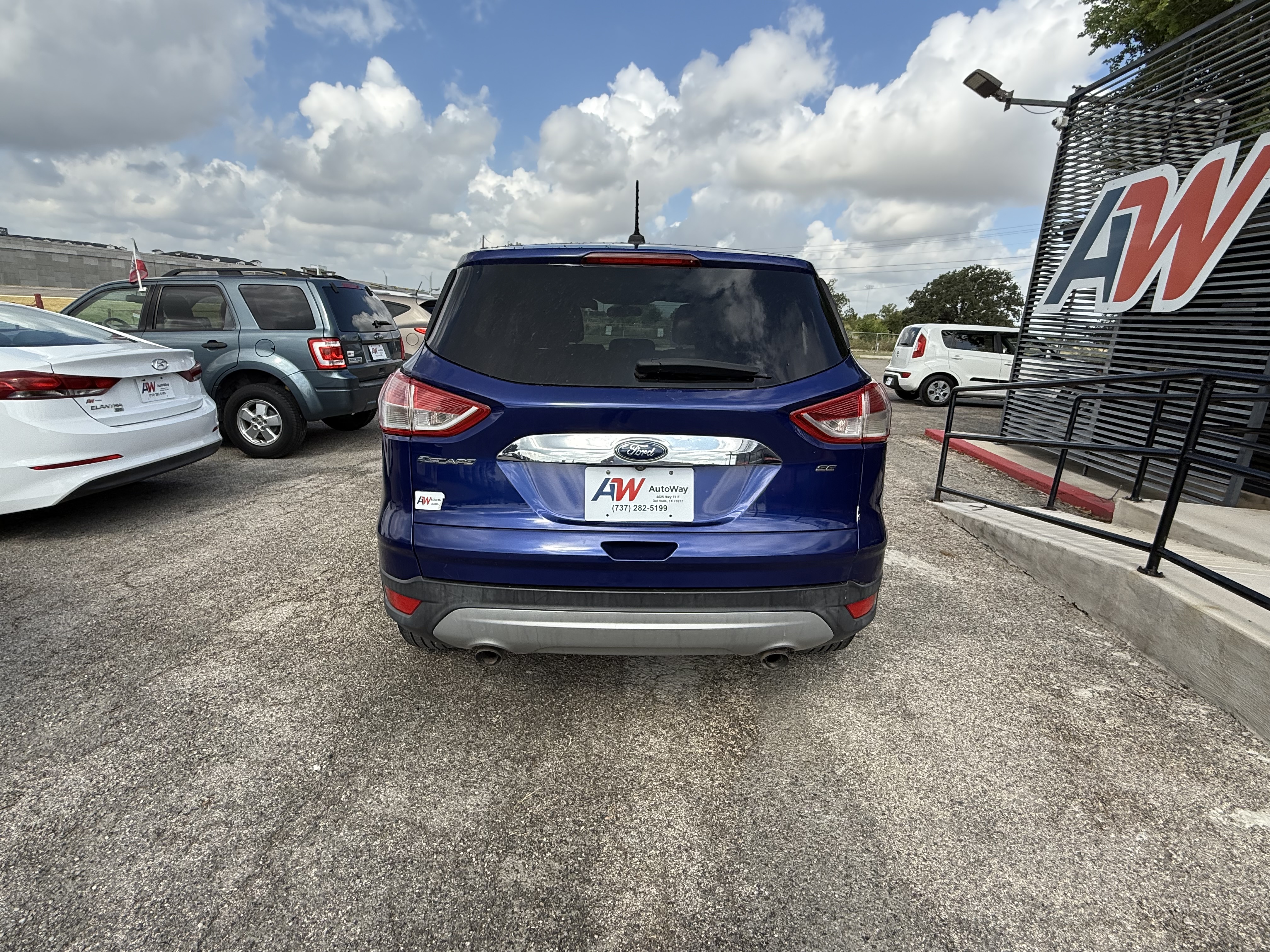 2016 Ford Escape SE - Photo 2