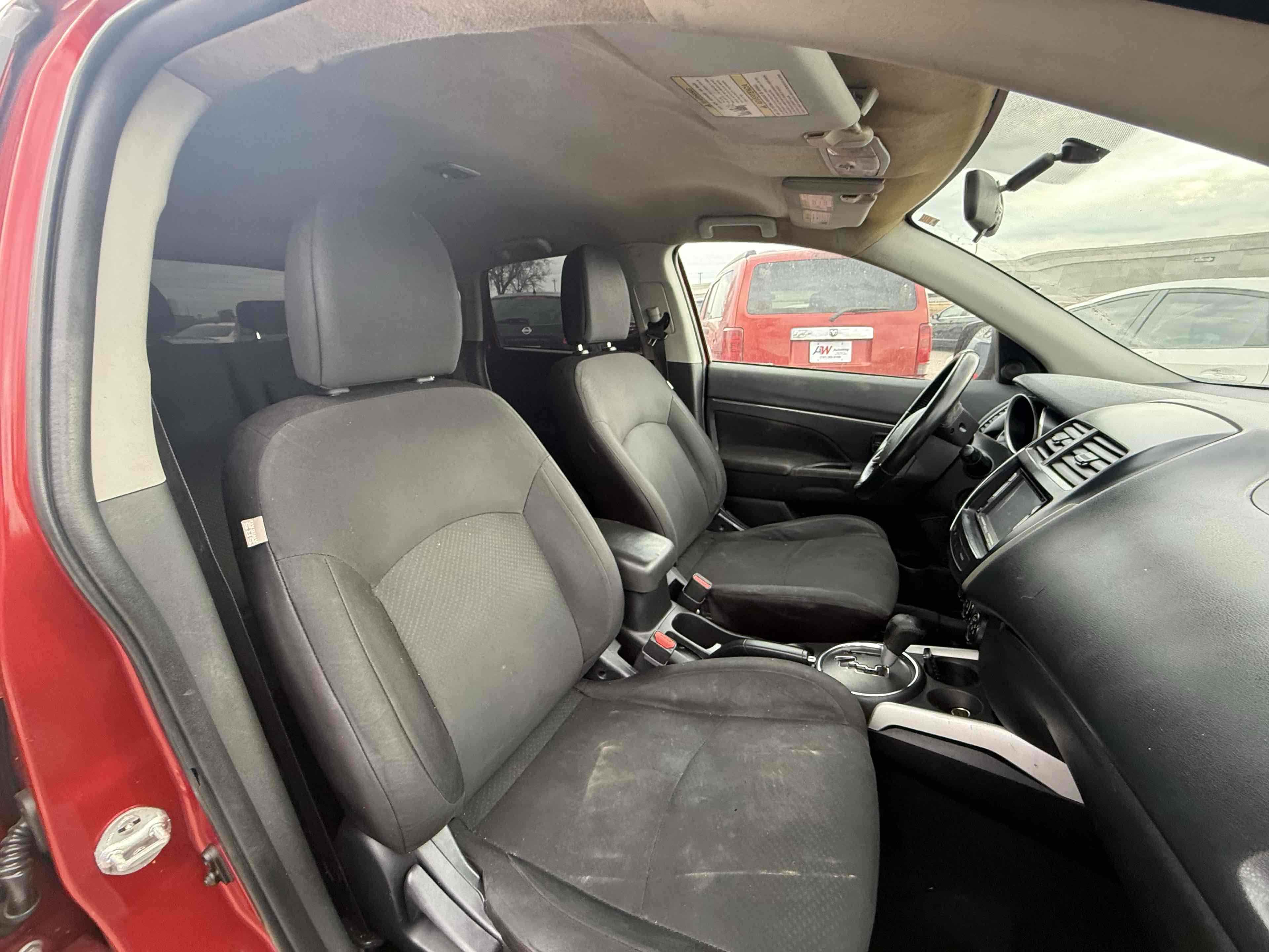 2014 Mitsubishi Outlander Sport ES - Photo 5