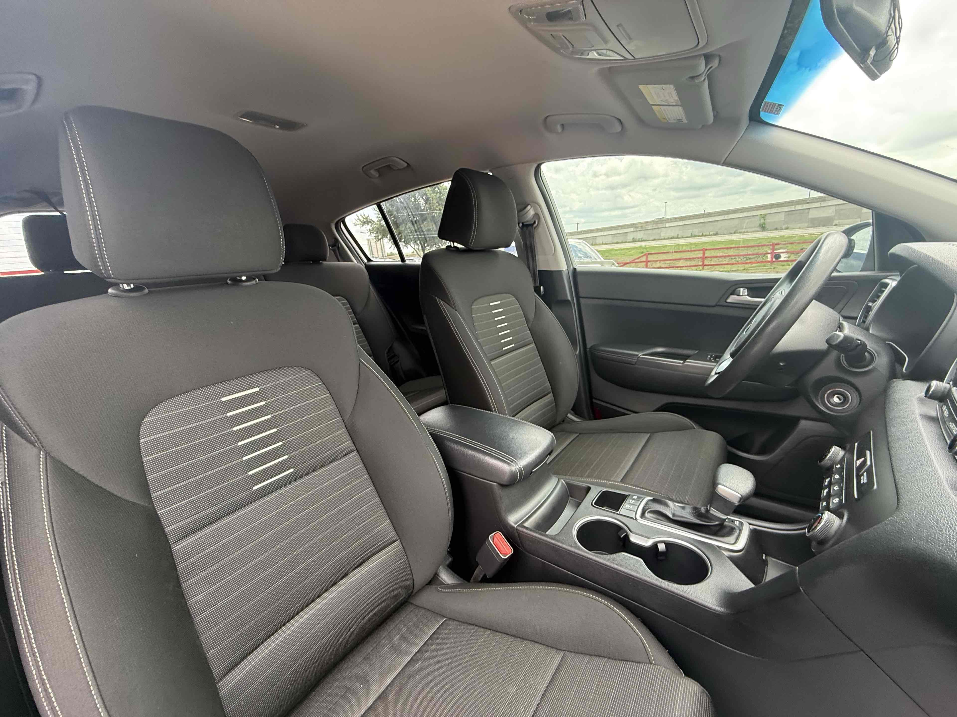 2018 Kia Sportage LX - Photo 6