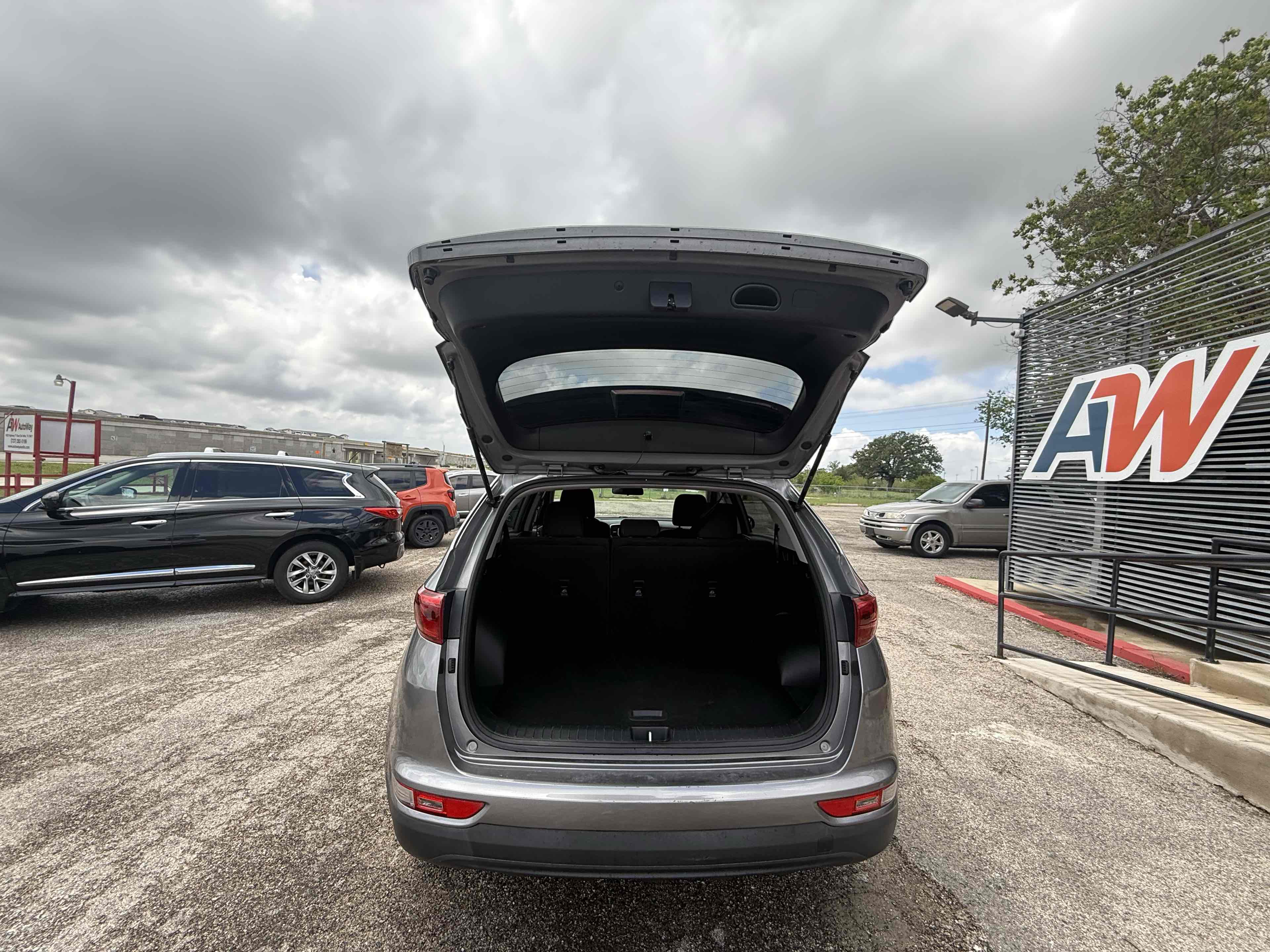 2018 Kia Sportage LX - Photo 9